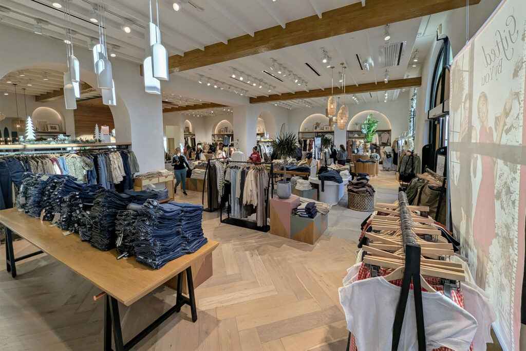 clothing-shop-fitting-projects